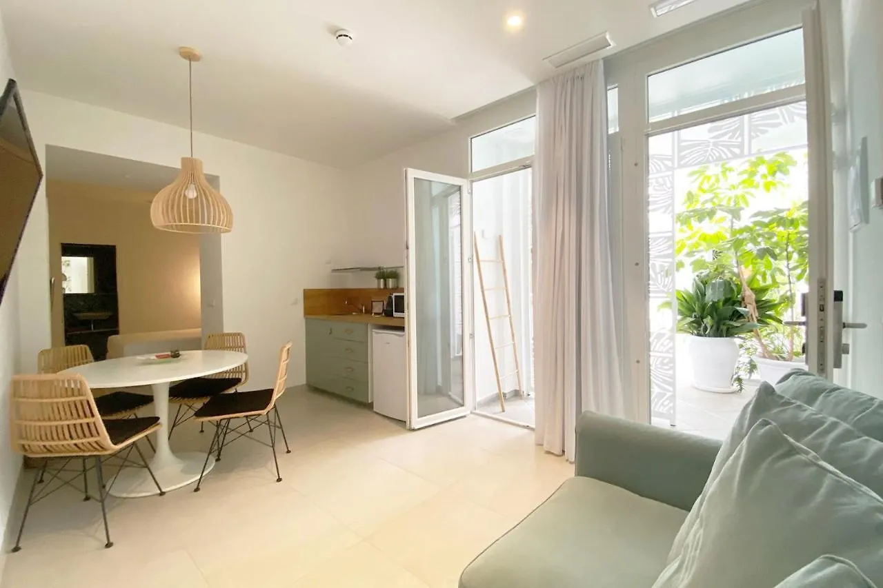 Guest house Alzocaire Hostal Boutique Conil De La Frontera