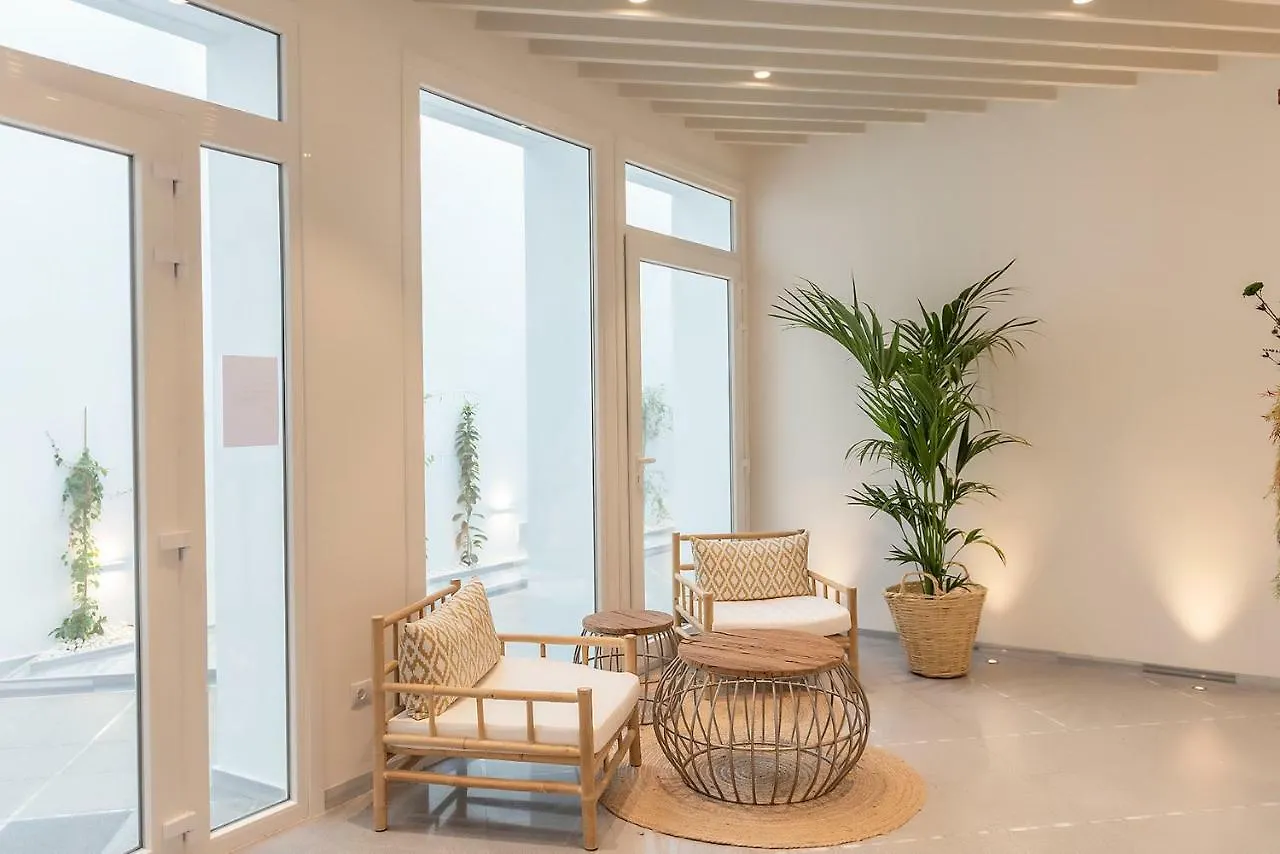 Alzocaire Hostal Boutique Conil De La Frontera