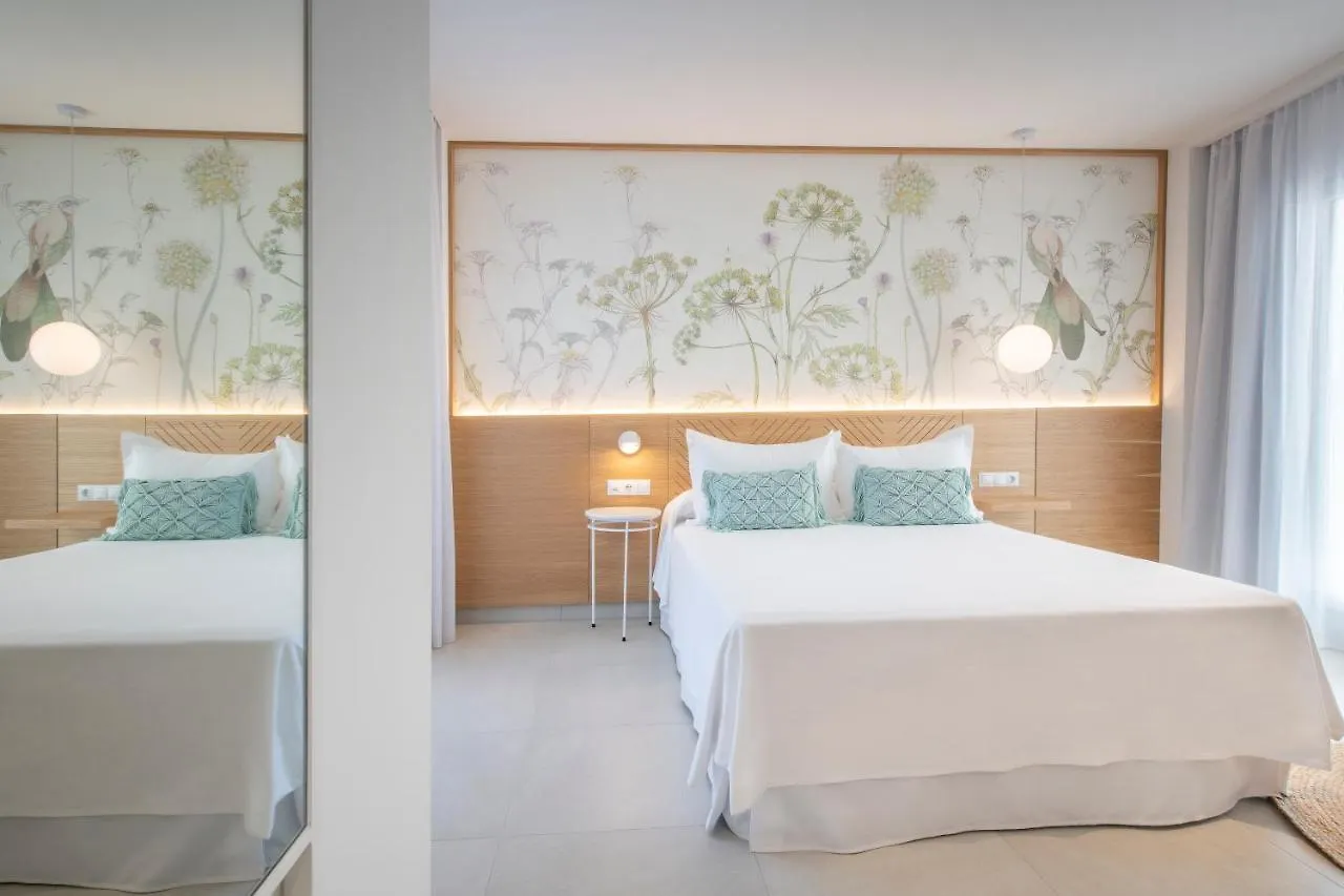 Alzocaire Hostal Boutique Conil De La Frontera Guest house